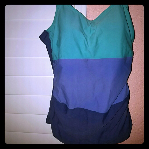Bathing suit top
