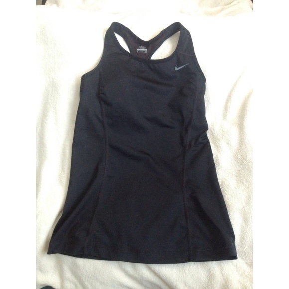 Black Nike Tank - Picture 1 of 3