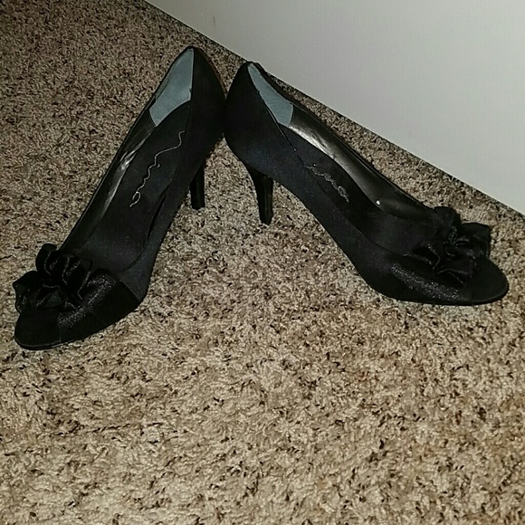 Satin, peep toes with ruffle detail by NINA