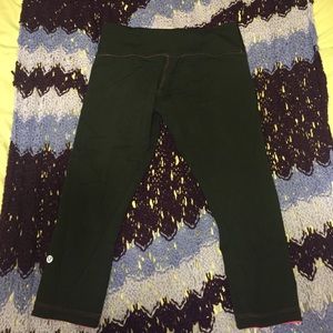 Reversible Lululemon Capri leggings