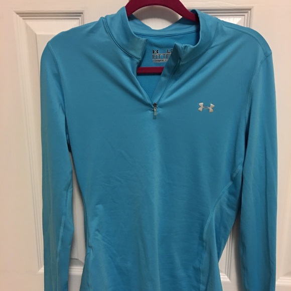 Under Armour cool gear top