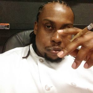 Meet your Posher, Dione