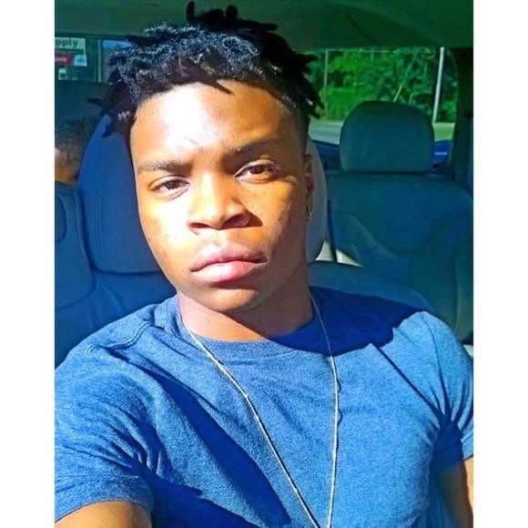 Meet your Posher, Myxavis - Picture 1 of 1