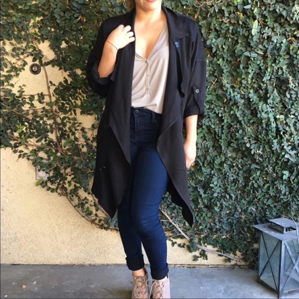 Duster Jacket : Black - Picture 3 of 6
