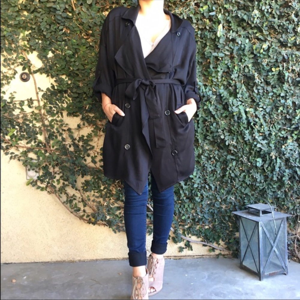 Duster Jacket : Black - Picture 2 of 6