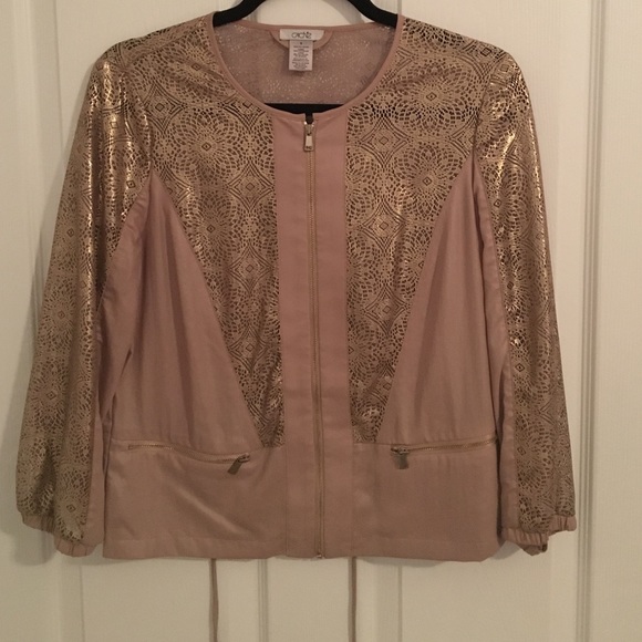 Never worn size 6 light weight beige shirt!