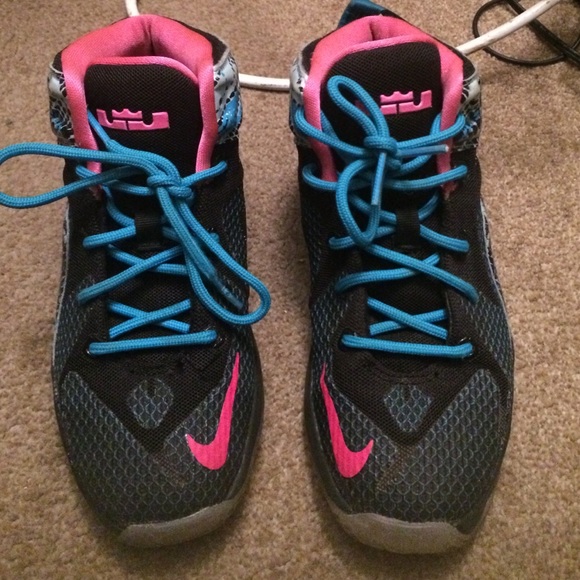 Classy Nike shoes