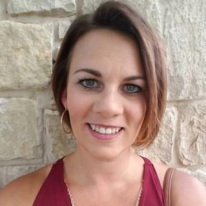 Meet your Posher, Chrissy