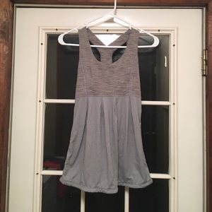 Lululemon workout tank