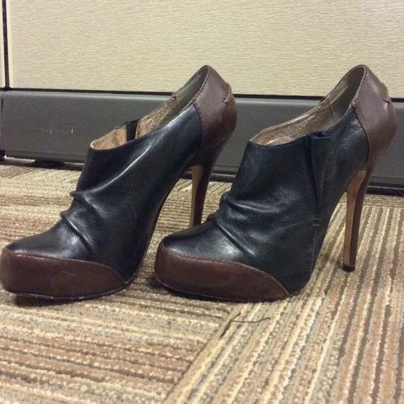 Dolce Vita Leather Platform Booties Size 8.5 - Picture 2 of 3