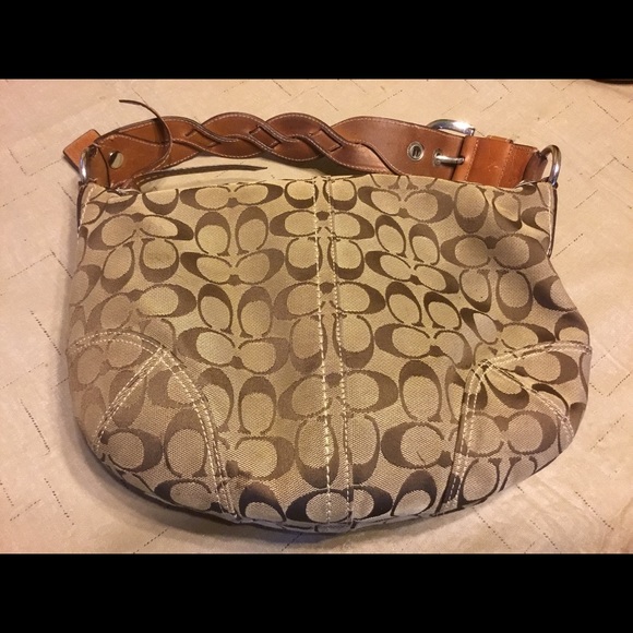 Purse - Picture 2 of 3