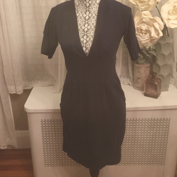 sweatshirt dress!! Also in heather grey !!