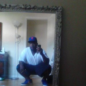 Meet your Posher, Dennis