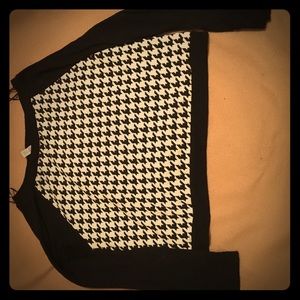 Black and White Crop Top