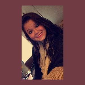 Meet your Posher, Lacy