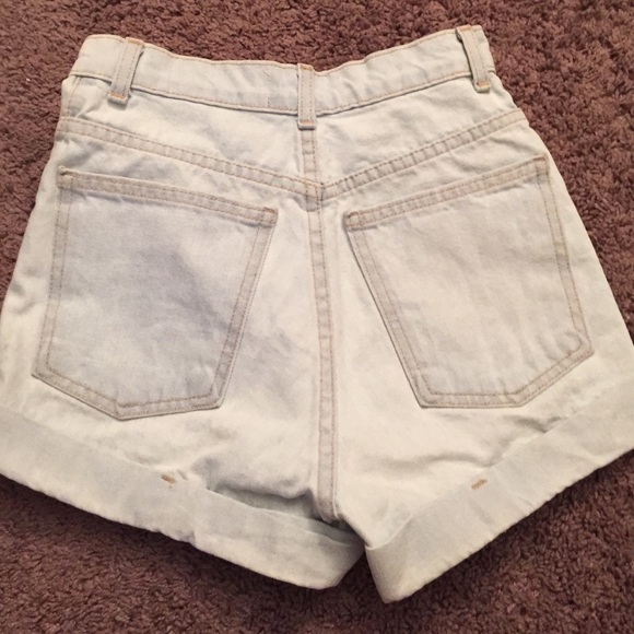 High waist denim shorts - Picture 2 of 3
