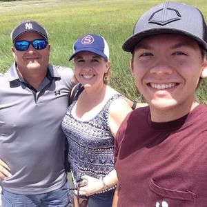 Meet your Posher, Joni