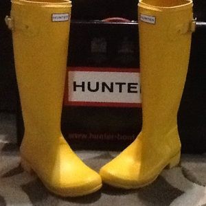 Hunter rain boots