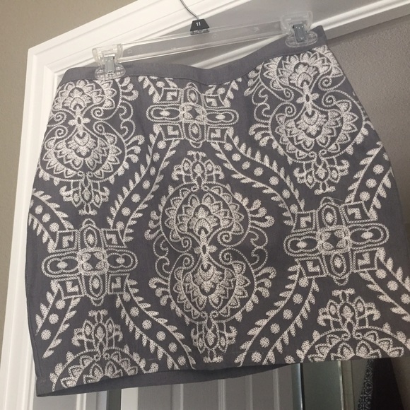 Stunning Grey Damask Mini Skirt