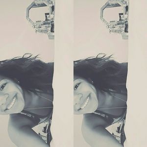 Meet your Posher, Carolina