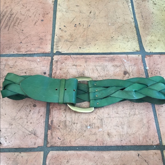 Linea Pelle green low slung belt