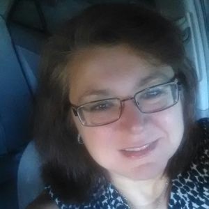 Meet your Posher, Afroditi