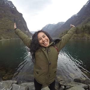 Meet your Posher, Ashley