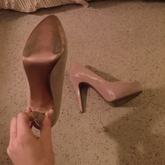 Bcbgeneration Pump - image 4