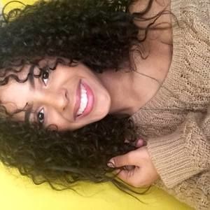 Meet your Posher, Katelyn