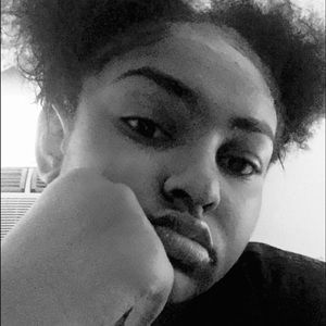 Meet your Posher, Lauryn