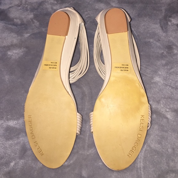 ❌SOLD❌ Brand new Kelsi Dagger strappy sandals - Picture 4 of 4