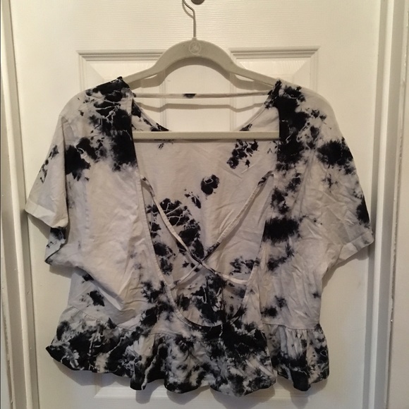 LF tie dye cross back tee XS - Picture 3 of 4