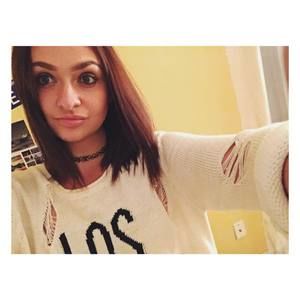 Meet your Posher, Milana