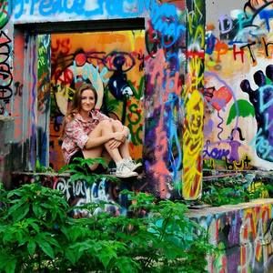 Meet your Posher, Tori 'torpedo'