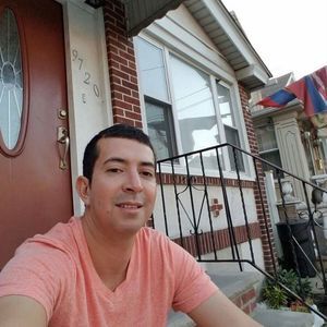 Meet your Posher, John fredy