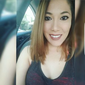 Meet your Posher, Iris