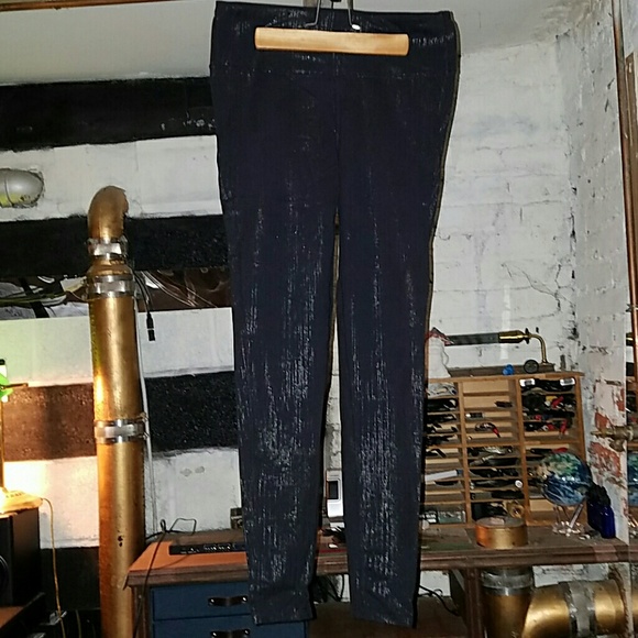 Athleta Chaturanga Tight Size M