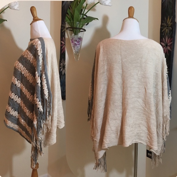 1 Left✔️Final Price◽️Beige/Grey Fringed Poncho - Picture 2 of 5