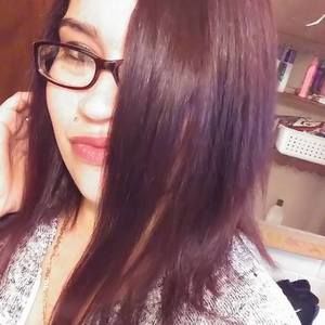 Meet your Posher, Nikki