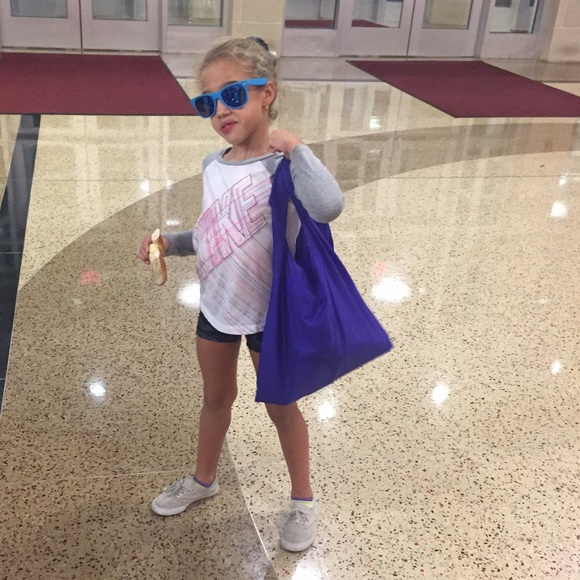 Meet your Posher, Tara