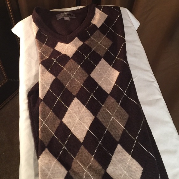 Merona men's sweater.