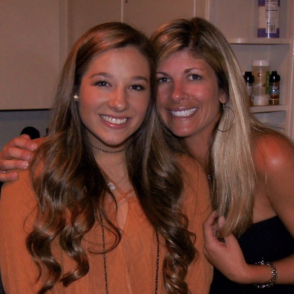 Meet your Posher, Christina