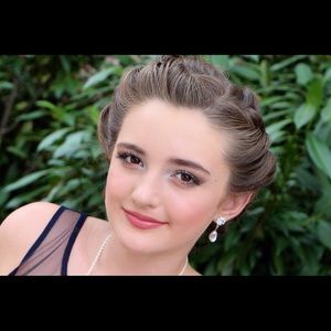 Meet your Posher, Markie