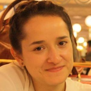 Meet your Posher, Nadia