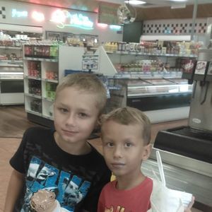 Meet your Posher, Chelsie