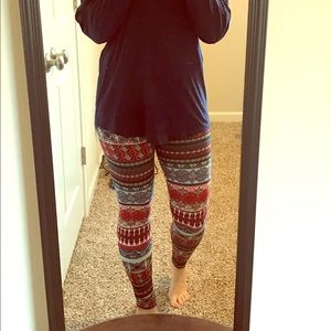 3 PAIRS of leggings!