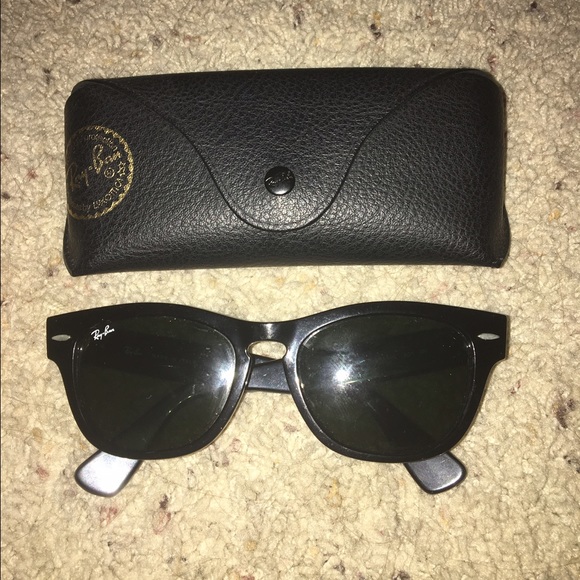 rayban wayfarers