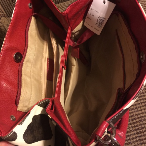 Large Giraffe Print Purse - Picture 3 of 4