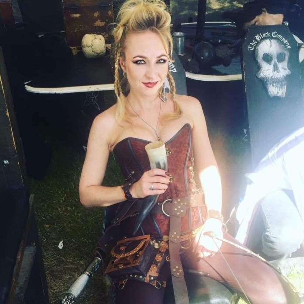 Meet your Posher, Bethanie