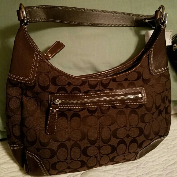 Coach hand bag - Picture 2 of 2